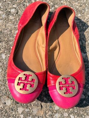 Tory Burch Reva Ballet Flats Red Pink Leather Gold Logo Size 8.5